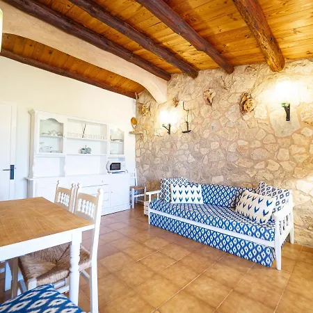 Can Cap De Bou By Alquilair Gospodarstwo agroturystyczne Pollensa